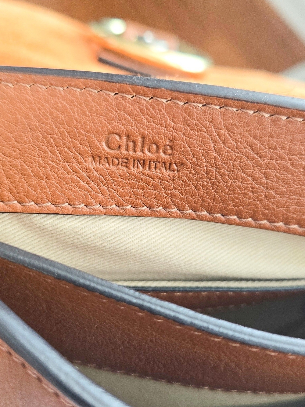 Chloé Faye Small Leather Shoulder Bag in Tan - Picture 6 of 12